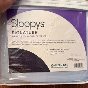 NIB Signature Silky Smooth Sheet Set - Light Blue
